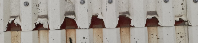 Seal_sheet_overlaps_on_metal_roof